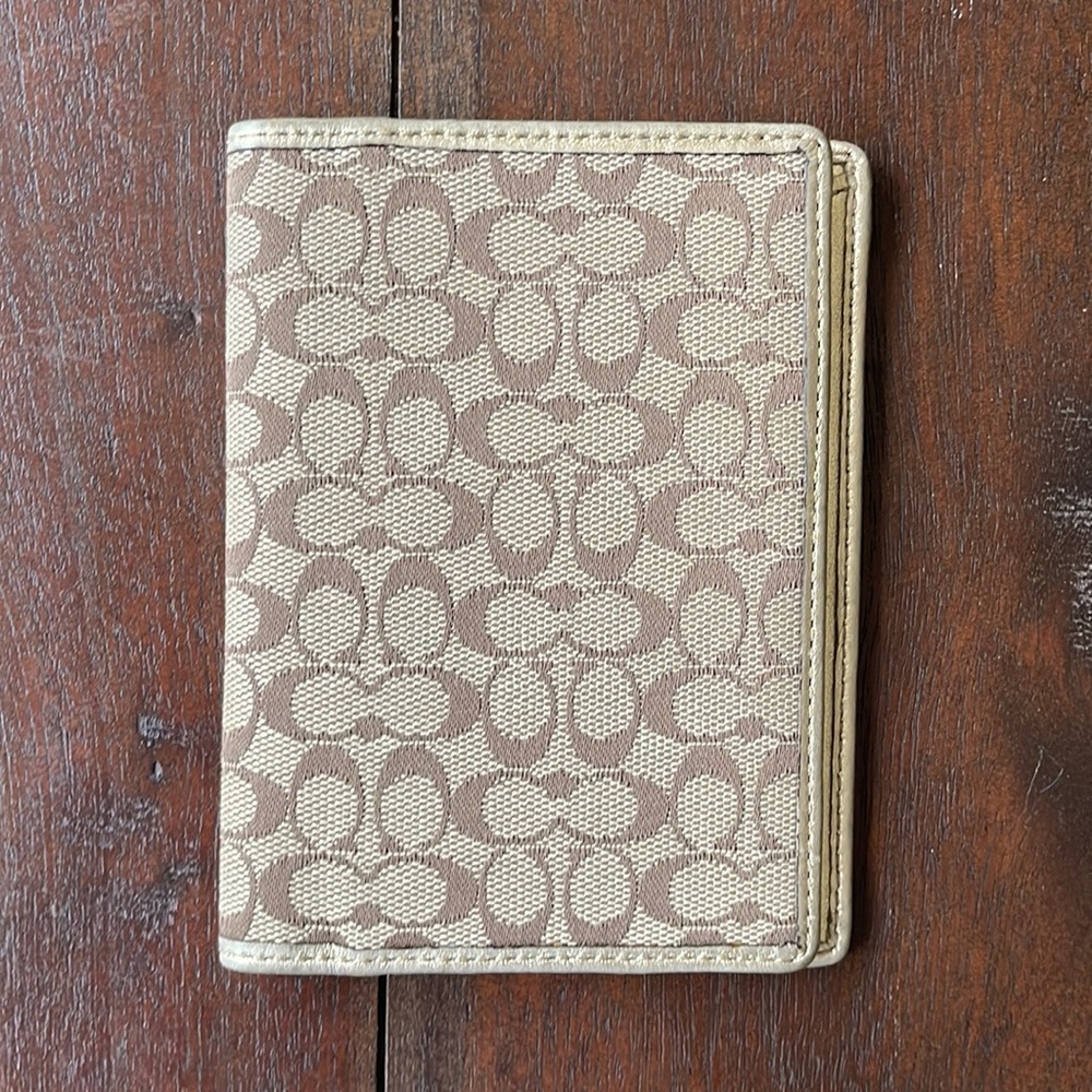 Coach passport holder